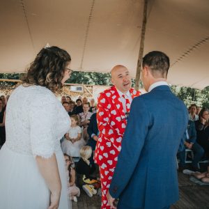 Trouwambtenaar-Leiden-ceremonie-humor-Onno-Innemee