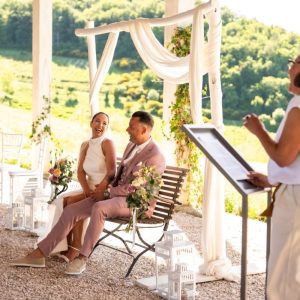 Trouwen-in-Italië-trouwambtenaar-Esther