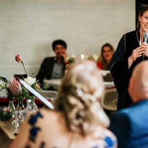 trouwambtenaar-eva-schuurman-omdatikvanjetrouw