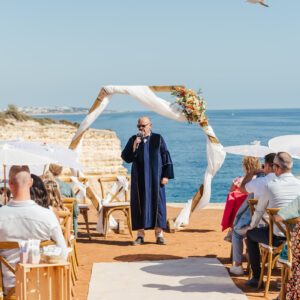 Trouwen-in-Portugal-ceremoniespreker-Wasilie