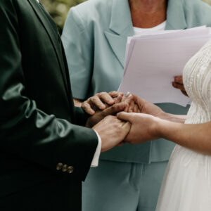 ceremoniespreker-Drenthe-Ellie-Norden-ik-Beloof