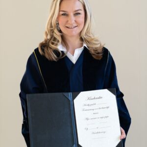 ceremoniespreker-Eindhoven-Cora-van-Herk
