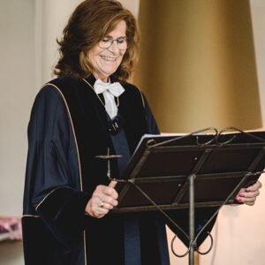 Ria ros de groot BABS international wedding officiant ceremony