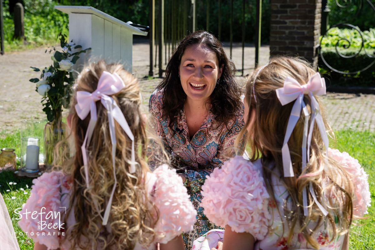 trouwambtenaar-Alphen-Done-by-Dien