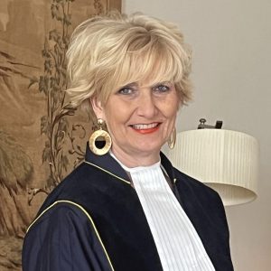 Trouwambtenaar-Harderwijk-Monique-Ebbers