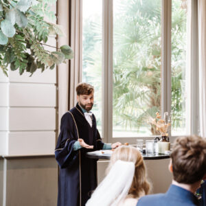 trouwceremonie-met-humor-Berend-Koen