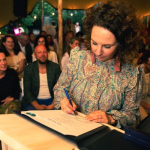 trouwambtenaar-Den-Haag-Anouk-Dehue