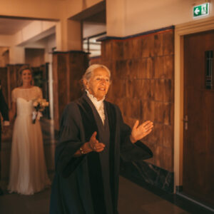 wedding-officiant-Anke