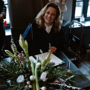 trouwambtenaar-Spijkenisse-Saskia-Offerhaus