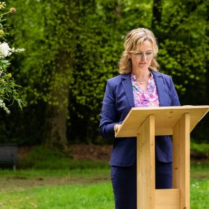 trouwambtenaar-groningen-Yvonne-Dijkstra