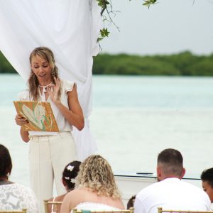 Trouwen-op-het-strand-Bonaire-Gerjanne-Voortman