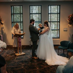 ceremoniespreker-Zwolle-Judith-Bol