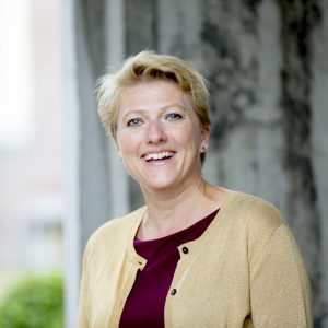 trouwambtenaar-Leiden-Nienke-Ledegang