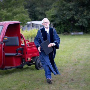 Alternative view of Jan Wiersma