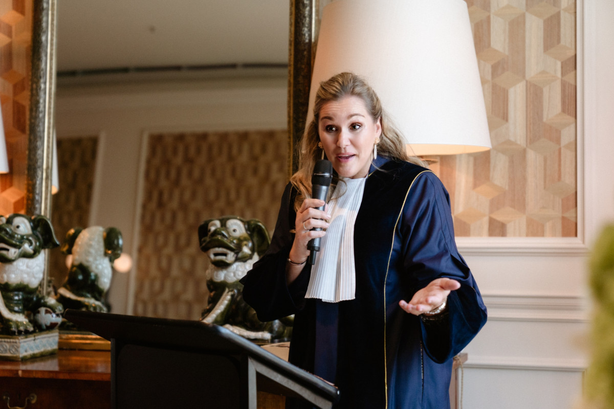 Ceremoniespreker-Alkmaar-Ryanne-Kuijt