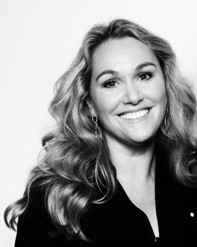 Ceremoniespreker-Alkmaar-Ryanne-Kuijt