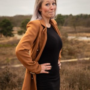 trouwambtenaar-Cuijk-Gaby-van-Beest