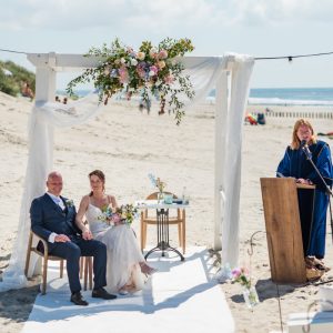 trouwen-op-het-strand-Risje