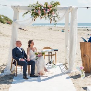 trouwen-op-het-strand-Risje