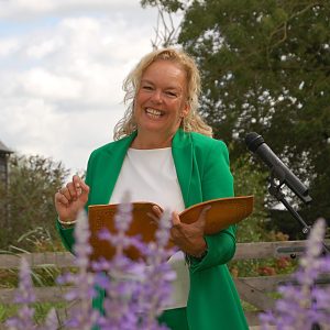 ceremoniespreker-Gouda-Jorien-Trouw-Mij