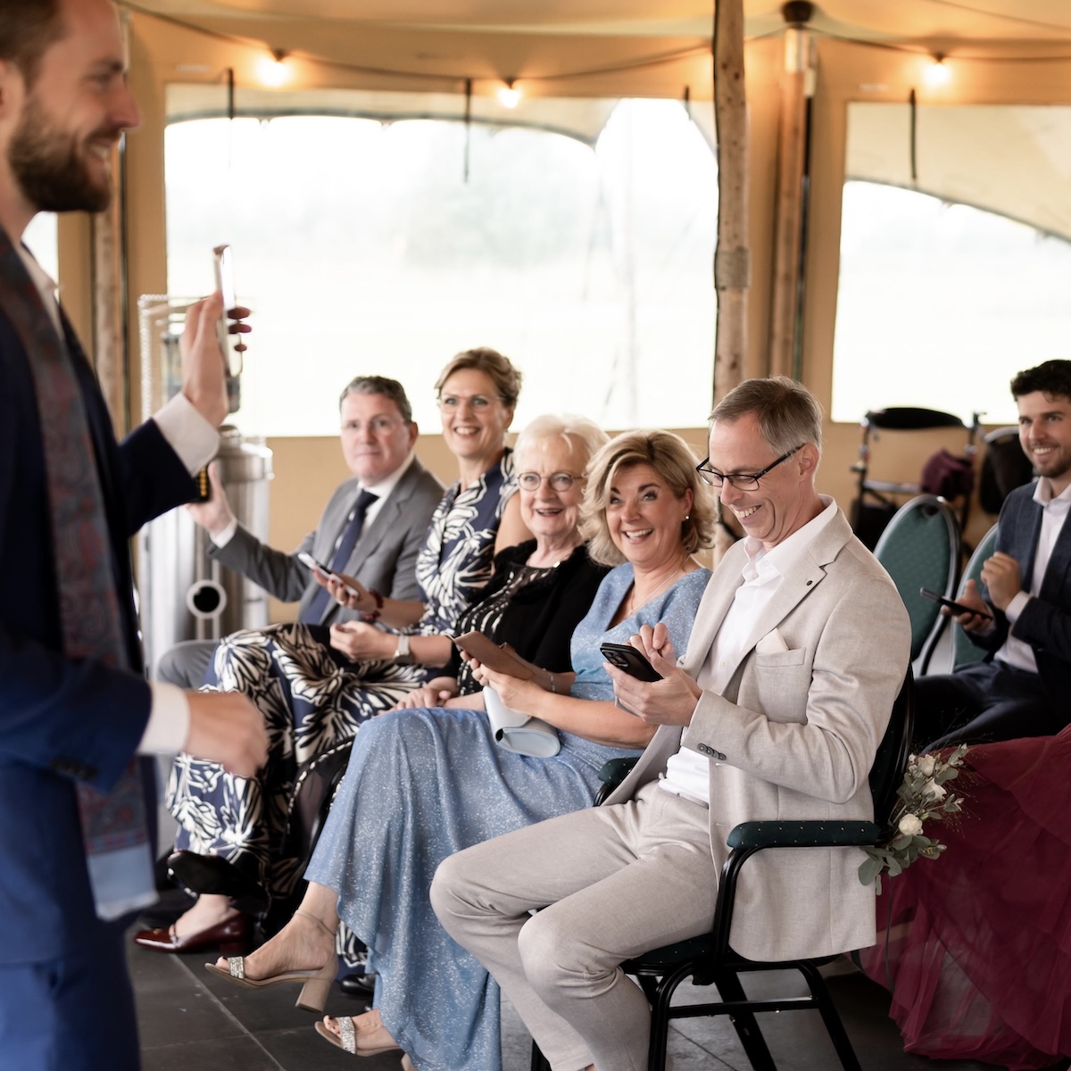 Trouwambtenaar met humor