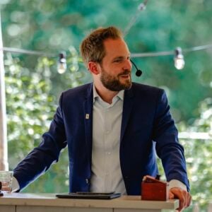 magische-bruiloft-ceremoniespreker-rube
