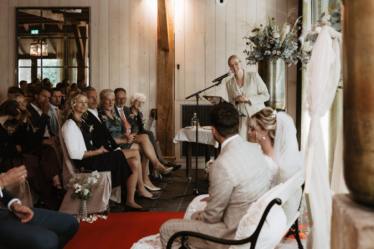 ceremoniespreker-Friesland-Drachten-Iris-Oog-voor-Trouwen