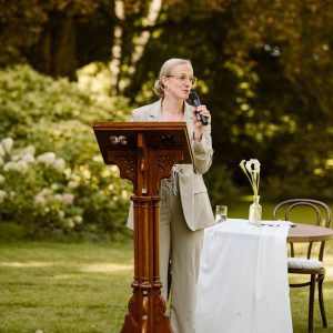 ceremoniespreker-Friesland-Drachten-Iris-Oog-voor-Trouwen