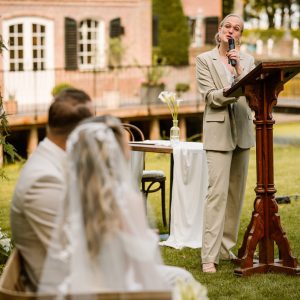 ceremoniespreker-Friesland-Drachten-Iris-Oog-voor-Trouwen