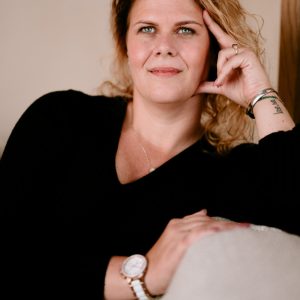 ceremoniespreker-Groningen-Maureen-Wieringa