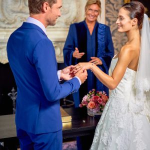 trouwambtenaar-Amsterdam-Anita-Trouwen-op-Maat