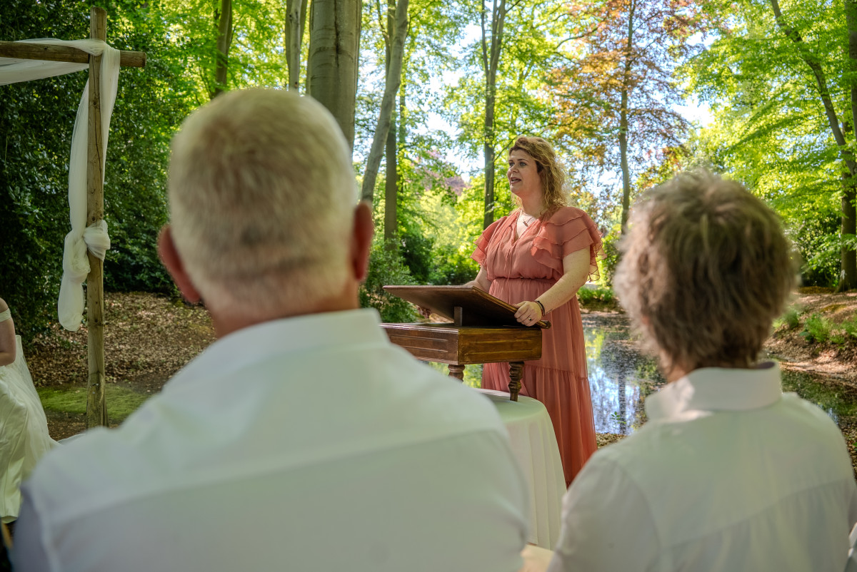 trouwambtenaar-Groningen-Maureen-Wieringa
