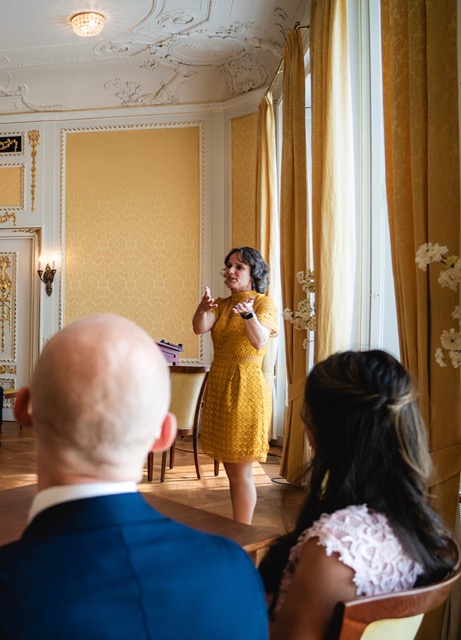 trouwambtenaar-Utrecht-Pleuni-wit-wow