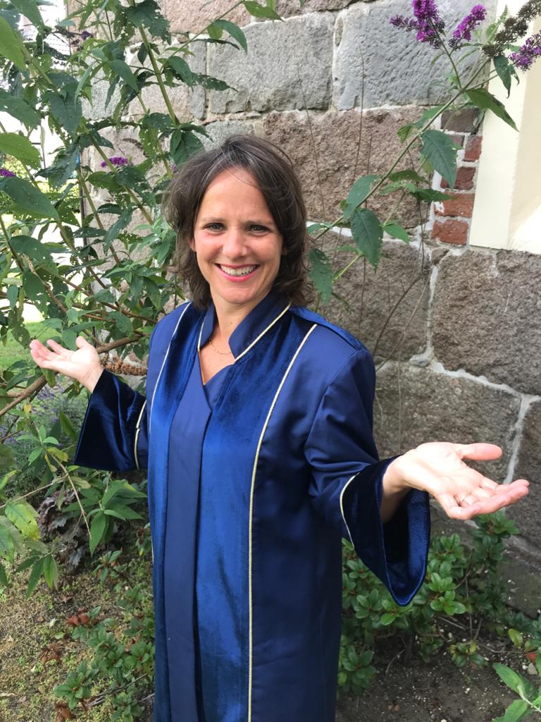 trouwambtenaar-Utrecht-Pleuni-wit-wow