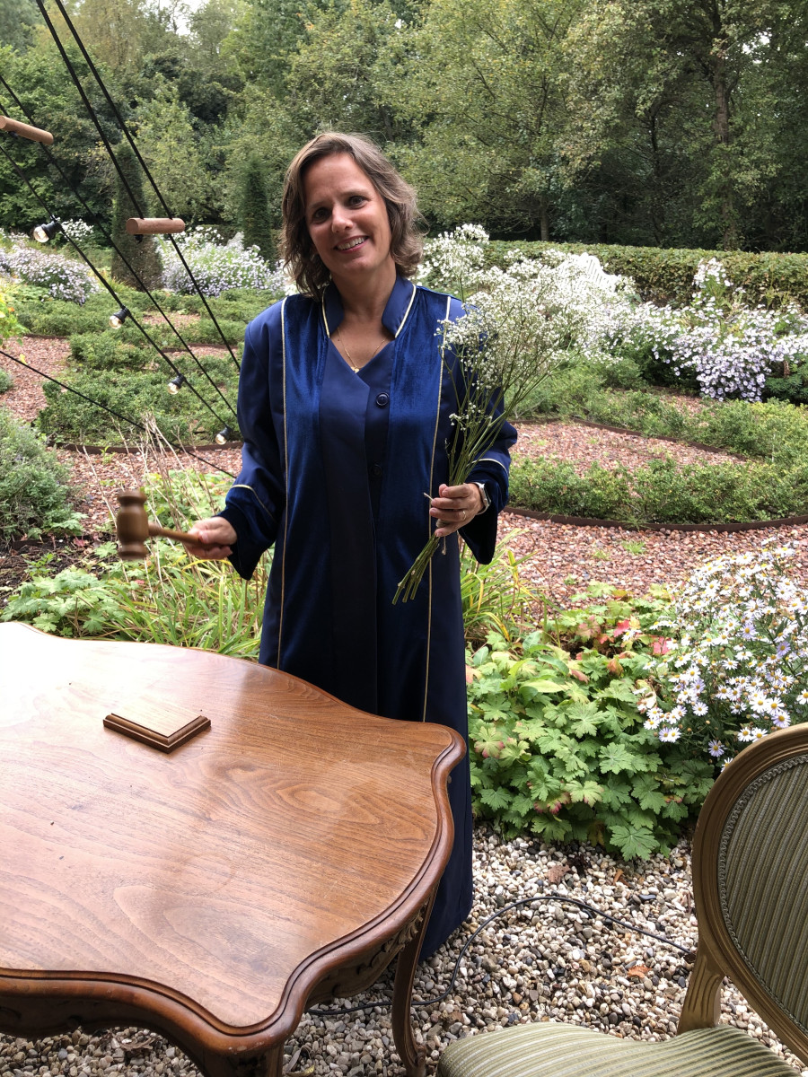 trouwambtenaar-Utrecht-Pleuni-wit-wow