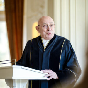 Michael-van-Praag-trouwambtenaar