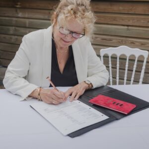 Ceremoniespreker-Eindhoven-Edith-Koppelmans