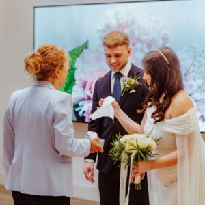 Ceremoniespreker-Eindhoven-Edith-Koppelmans