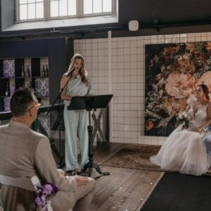 trouwambtenaar-Helmond-Laure-Spreekt