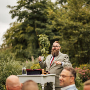 Christelijke-trouwambtenaar-Dordrecht-Jorg-Stay-Married