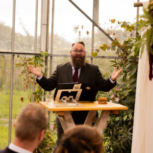 ceremoniespreker-Dordrecht-Jorg-Littooij-Stay-Married
